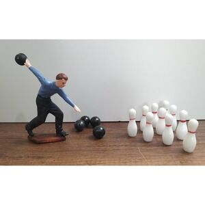 Vintage Bowling Man Cake topper hard plastic 4.5" MCM Hong Kong Bowling Pins B20